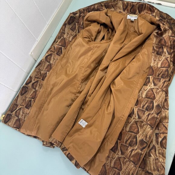 ST. JOHN Belted Trench Coat Jacket Womens Large L Satin Animal Print Full Zip - Picture 3 of 11